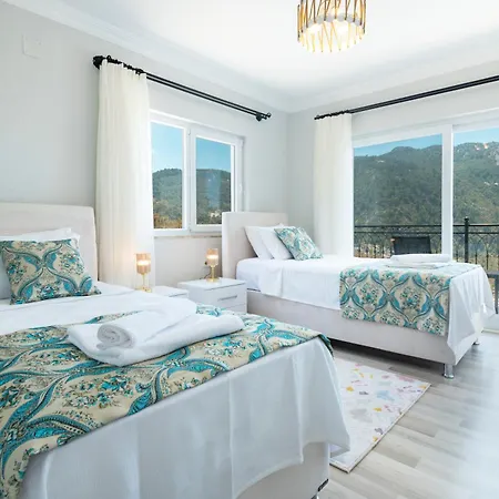 Zeybek Evi Villa Kaş